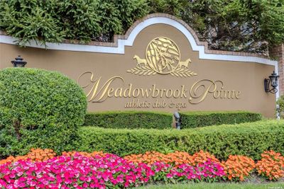 1 - 408 Pacing Way, Condo with 2 bedrooms, 2 bathrooms and 1 parking in Westbury NY | Image 3