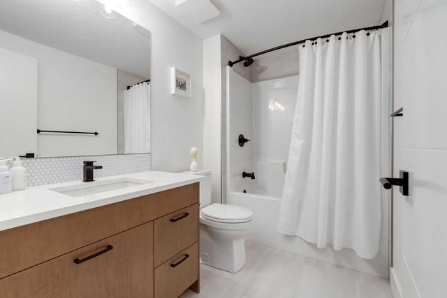 10 Stillwater Bay, House other with 5 bedrooms, 5 bathrooms and 6 parking in Heritage Pointe AB | Image 43