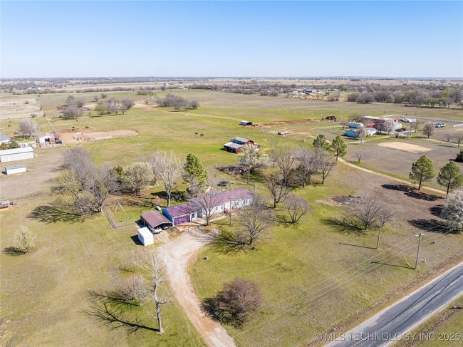 3221 E 420 Rd, House other with 4 bedrooms, 2 bathrooms and null parking in Oologah OK | Image 44