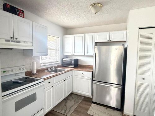 208-406 Lakeside Dr, Margate, FL, 33063-7640 | Card Image