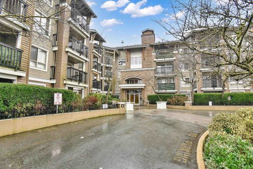 402-8915 202 St, Langley, BC, V1M0B5 | Card Image