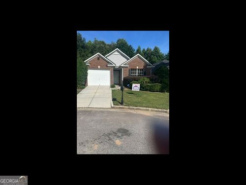 678 Lakes Cir, Lithonia, GA, 30058-3237 | Card Image