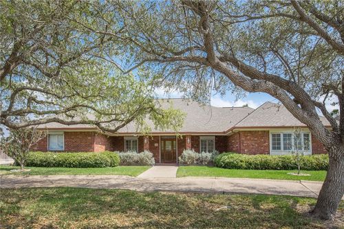 5718 Oso Pkwy, Corpus Christi, TX, 78414-6035 | Card Image