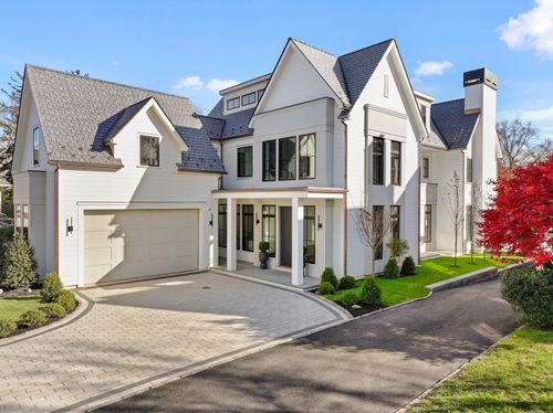 48 Lexington Ave, Greenwich, CT, 06830-5739 | Card Image