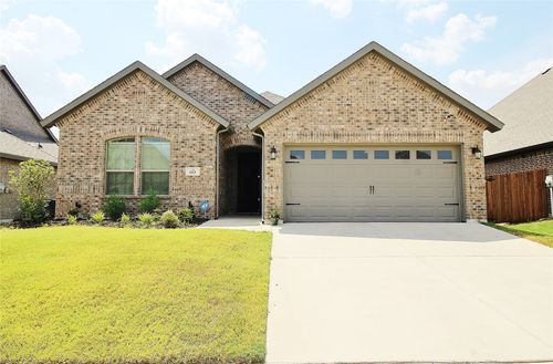 212 Wolf Creek Dr, Waxahachie, TX, 75165-1669 | Card Image