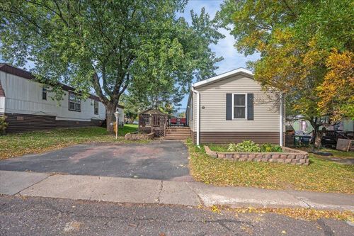 19 Holly Ln, Duluth, MN, 55810-2004 | Card Image