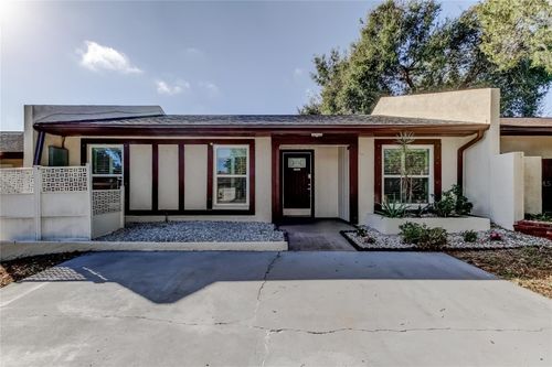 7705 Willow Park Dr, TEMPLE TERRACE, FL, 33637-7316 | Card Image