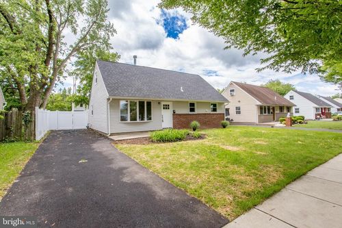 1102 Dolores Ln, CROYDON, PA, 19021-6218 | Card Image
