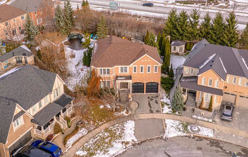 56 Peacock Cres, Ajax, ON, L1T0C5 | Card Image