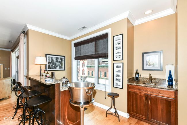 UNIT-303 - 333 Massachusetts Ave, Condo with 3 bedrooms, 2 bathrooms and null parking in Indianapolis IN | Image 17