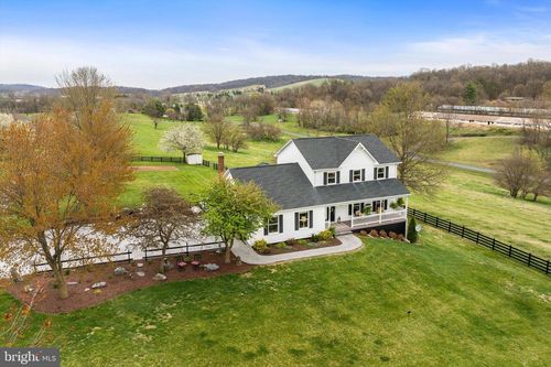 17150 Timberview Dr, Timberville, VA, 22853-2616 | Card Image