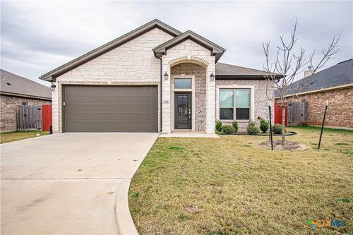717 Holstein Dr, Belton, TX, 76513-4230 | Card Image
