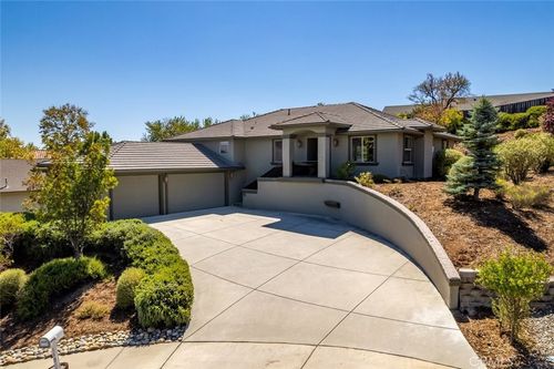 419 Peachtree Ct, Paso Robles, CA, 93446-2877 | Card Image