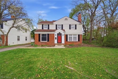 19013 Chagrin Blvd, Shaker Heights, OH, 44122-4864 | Card Image