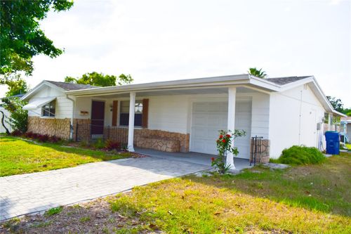 7435 Hollyridge Dr, NEW PORT RICHEY, FL, 34653-2426 | Card Image