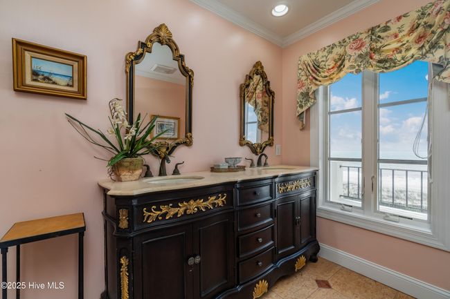 133 Sea Isle Dr, House other with 4 bedrooms, 5 bathrooms and 2 parking in Indian Beach NC | Image 40