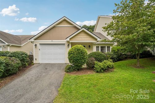 20 Locole Dr, Arden, NC, 28704-9004 | Card Image