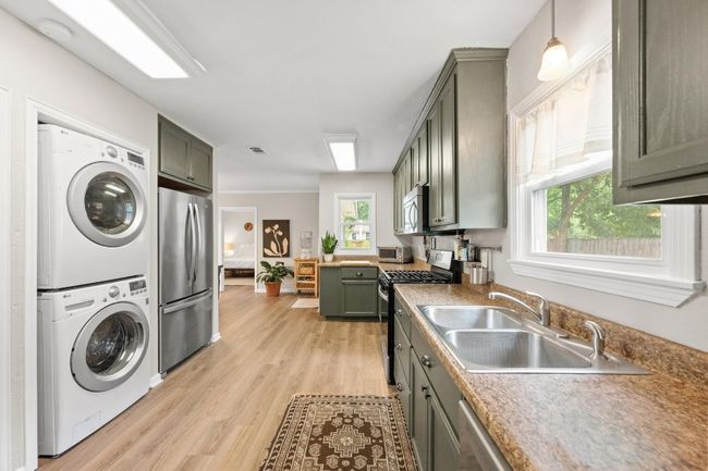 1906 Paige St, House other with 3 bedrooms, 2 bathrooms and null parking in Georgetown TX | Image 22