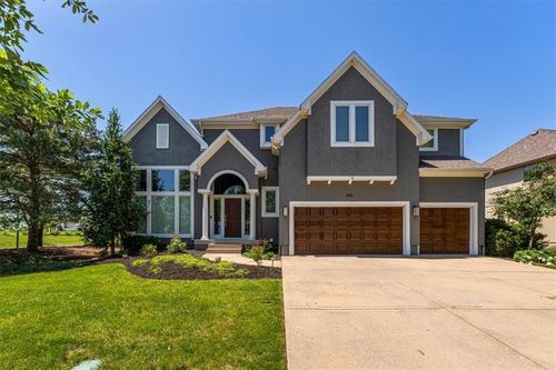13290 High Dr, Leawood, KS, 66209-1667 | Card Image