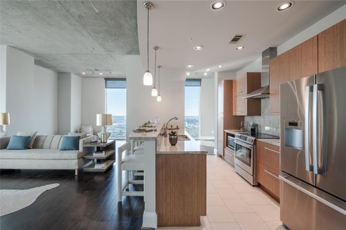 unit-22804-5927 Almeda Rd, Houston, TX, 77004-8079 | Card Image