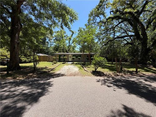 2063 Faye St, Mobile, AL, 36605-3077 | Card Image