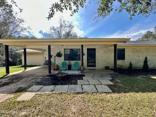 117 Holifield Rd, Laurel, MS, 39443-7115 | Card Image