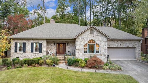 5016 Meadow Hill Ct, Winston Salem, NC, 27106-4279 | Card Image