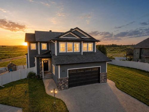 45 Alderwood Close, Blackfalds, AB, T4M0L9 | Card Image
