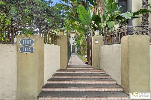 12-1115 S Ogden Dr, Los Angeles, CA, 90019-2426 | Card Image