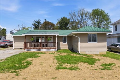 245 S 2nd St, New Vienna, OH, 45159-9381 | Card Image