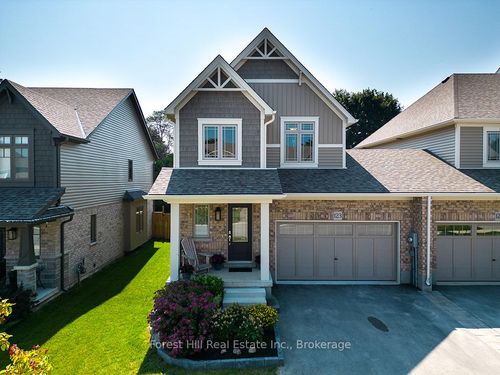 123 Mullin St, Markdale, ON, N0C1H0 | Card Image