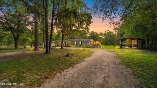 953 Mclaughlin Ln, Middleburg, FL, 32068-7502 | Card Image