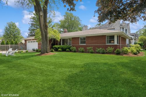 506 Briarhill Ln, Glenview, IL, 60025-4944 | Card Image