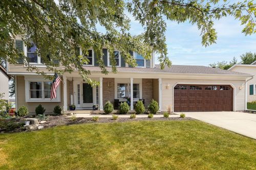 2483 Lakeside Dr, Aurora, IL, 60504-5847 | Card Image