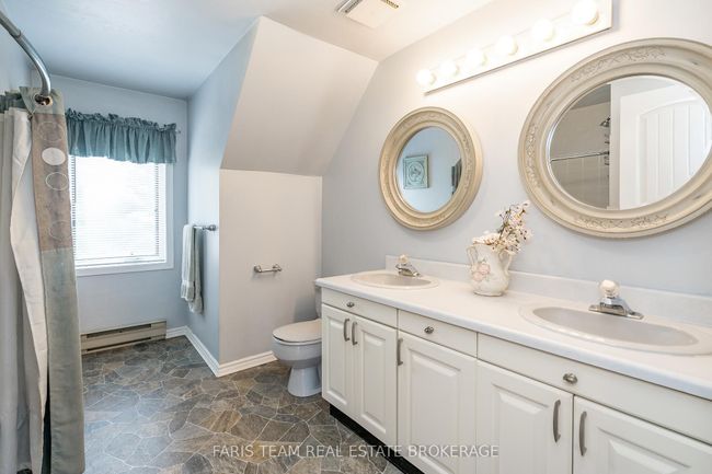 3057 Concession Rd 4, House other with 5 bedrooms, 4 bathrooms and 6 parking in Loretto ON | Image 24