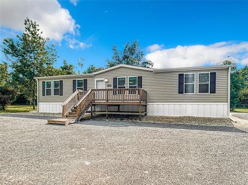 20051 E Levy St, WILLISTON, FL, 32696-7585 | Card Image