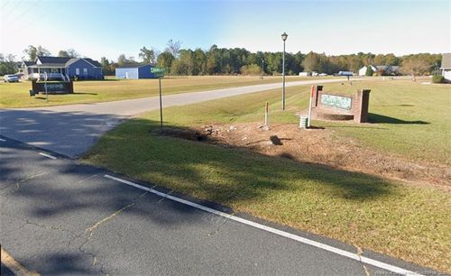 65 Eastwind Dr, Lumberton, NC, 28358-6083 | Card Image