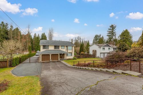 9013 Hammond St, Mission, BC, V2V6X8 | Card Image