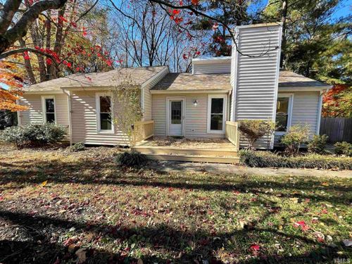 200 Glen Bonnie Ln, Cary, NC, 27511-5518 | Card Image