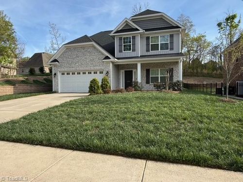2901 Fernley Ct, High Point, NC, 27262-8474 | Card Image