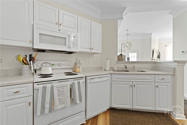 2034 Whitemarsh Way, Condo with 2 bedrooms, 2 bathrooms and null parking in Savannah GA | Image 12
