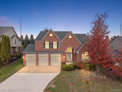 49896 Parkside Dr, Northville, MI, 48168-6825 | Card Image