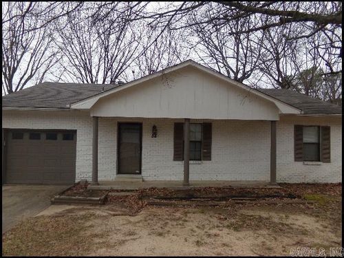35 Point West Cir, Little Rock, AR, 72211-3368 | Card Image
