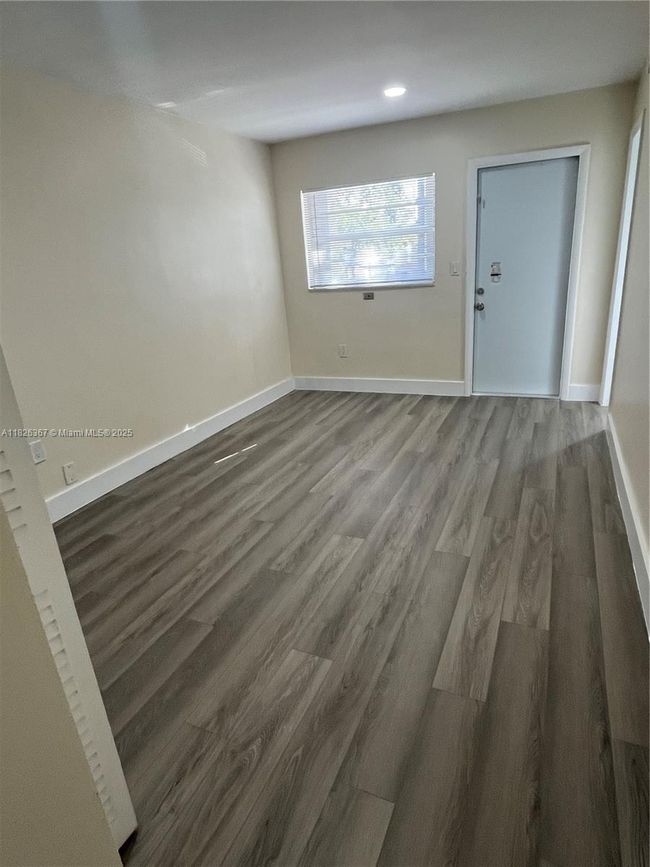 APT-206 - 1747 Rodman St, Condo with 2 bedrooms, 2 bathrooms and null parking in Hollywood FL | Image 9