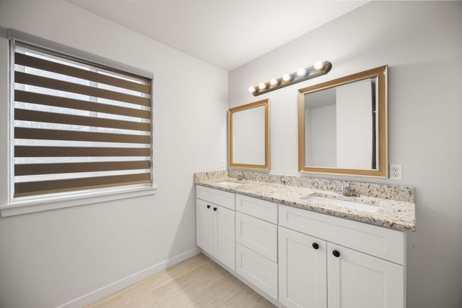 59893 Manning Dr, House other with 4 bedrooms, 3 bathrooms and null parking in New Haven MI | Image 33