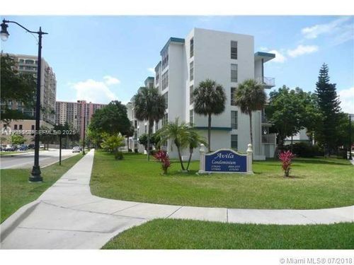 apt-411-200 177th Dr, Sunny Isles Beach, FL, 33160-0049 | Card Image
