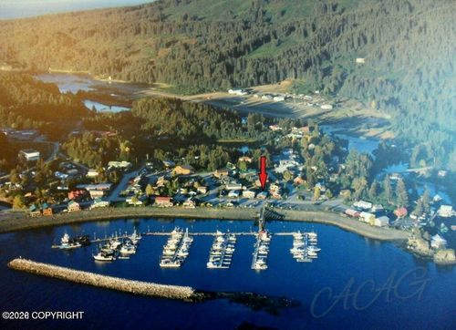 222 Main St, Seldovia, AK, 99663 | Card Image