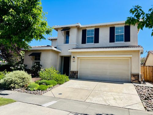 8193 Sienna Loop, Roseville, CA, 95678-6054 | Card Image