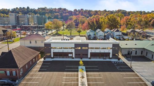 2154 Carter Ave, Ashland, KY, 41101-7739 | Card Image