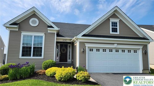 4082 Rutz Ln, Allentown, PA, 18104-7702 | Card Image
